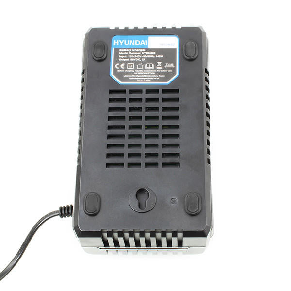 Hyundai Battery Charger For 60v and 120v Garden Machinery