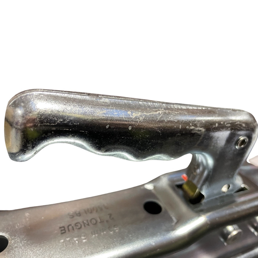 1367051-Genuine Replacement Coupler