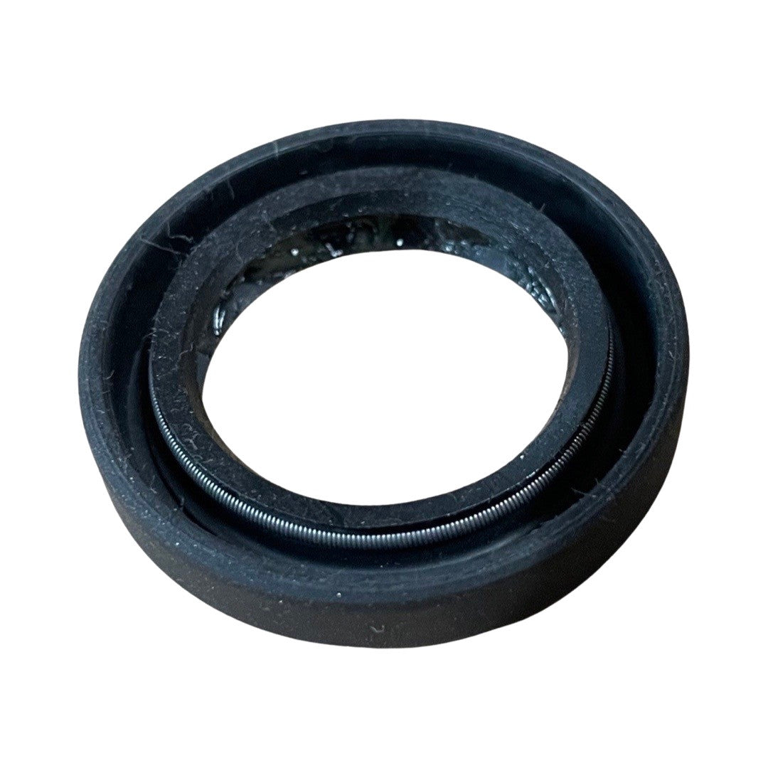1365166 - Genuine Replacement Oil Seal