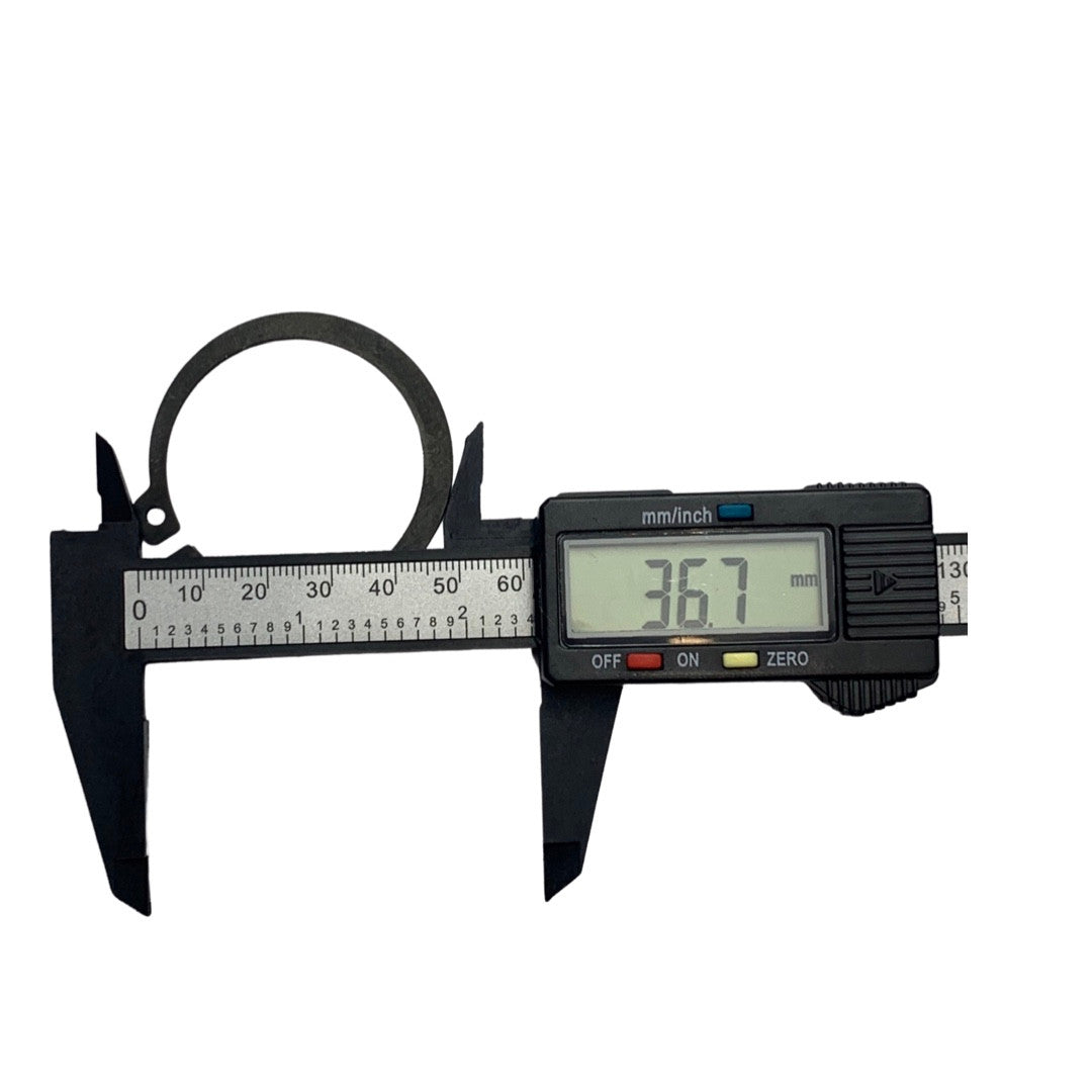 1109057-Genuine Replacement Circlip for a Selection of Hyundai Machines Width