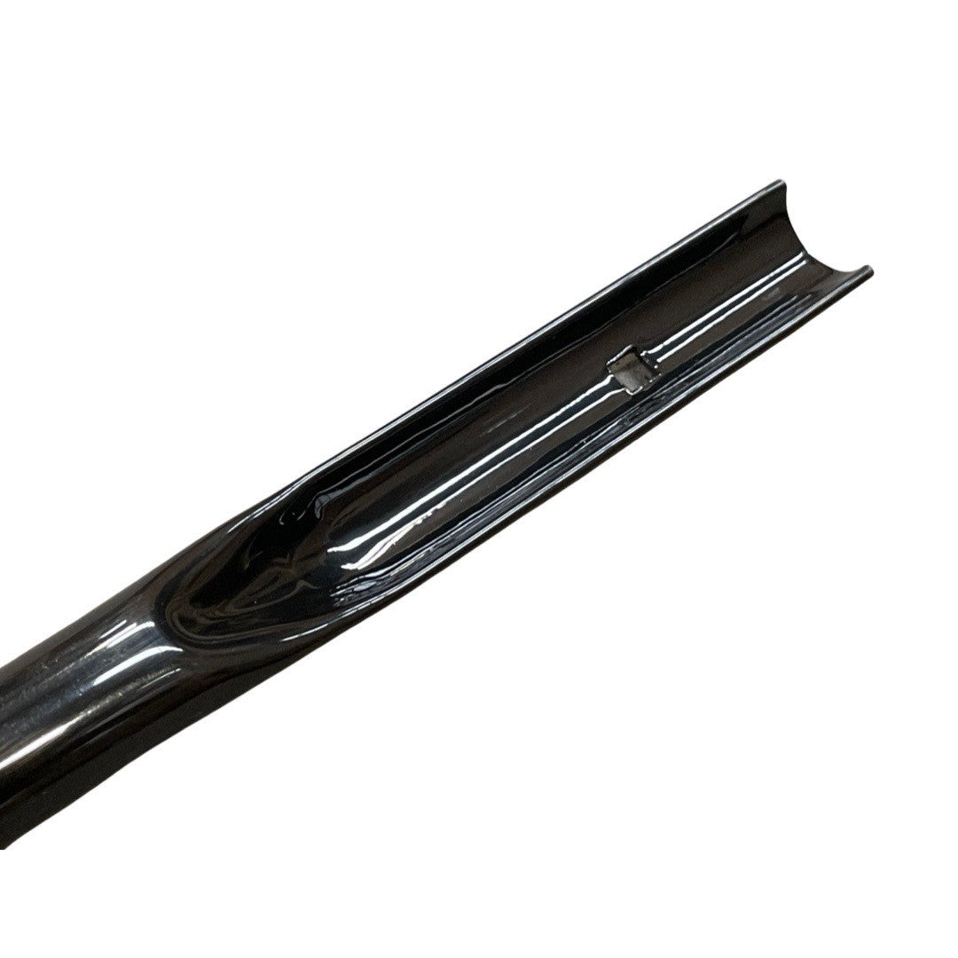 1354095 - Genuine Replacement Right Handle