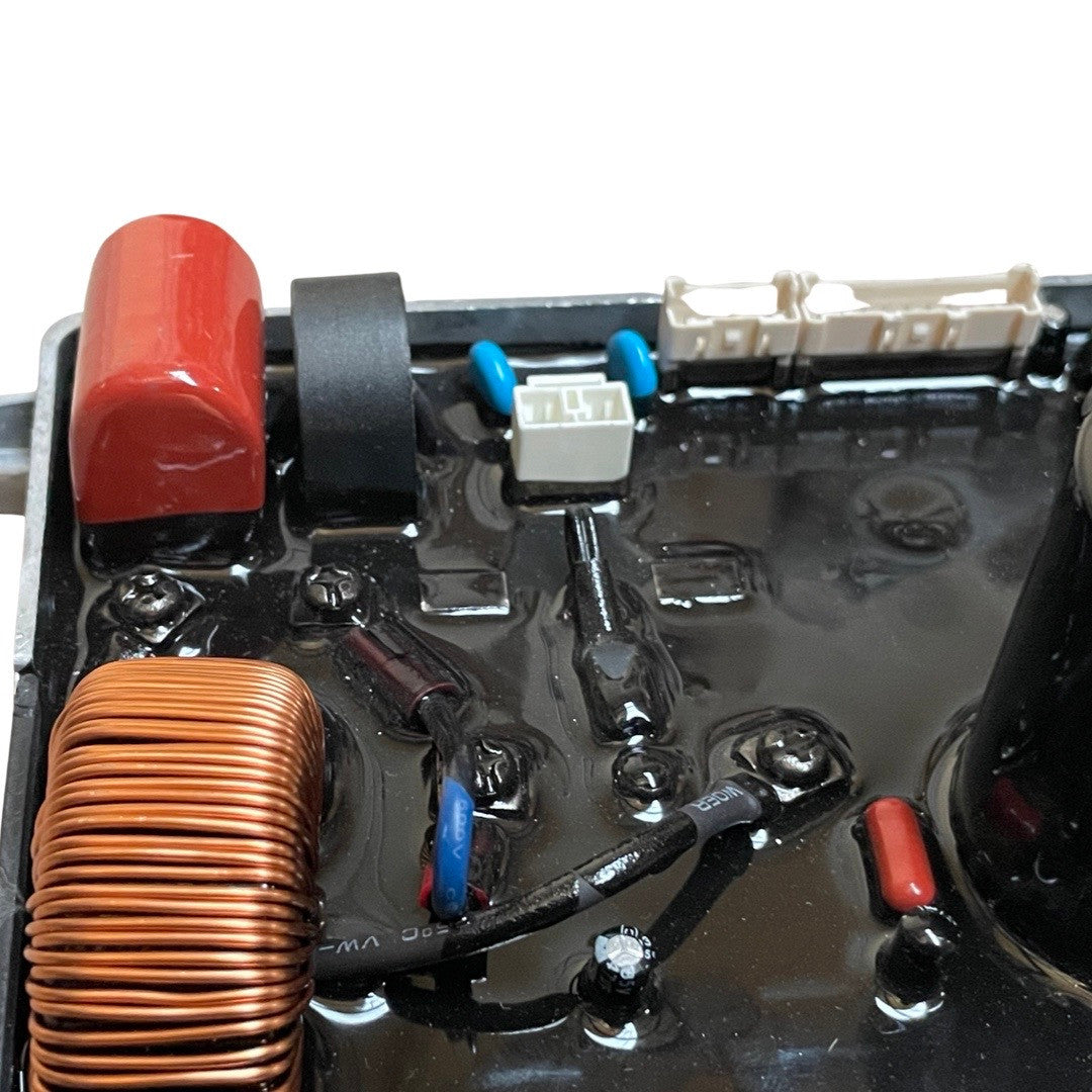 1280144 - replacement Inverter Board for the Hyundai HY1000si Inverter Generator OEM spare part close up