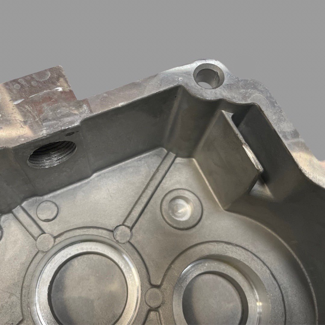 1104053 - Genuine Replacement Gear Box Case ( L)
