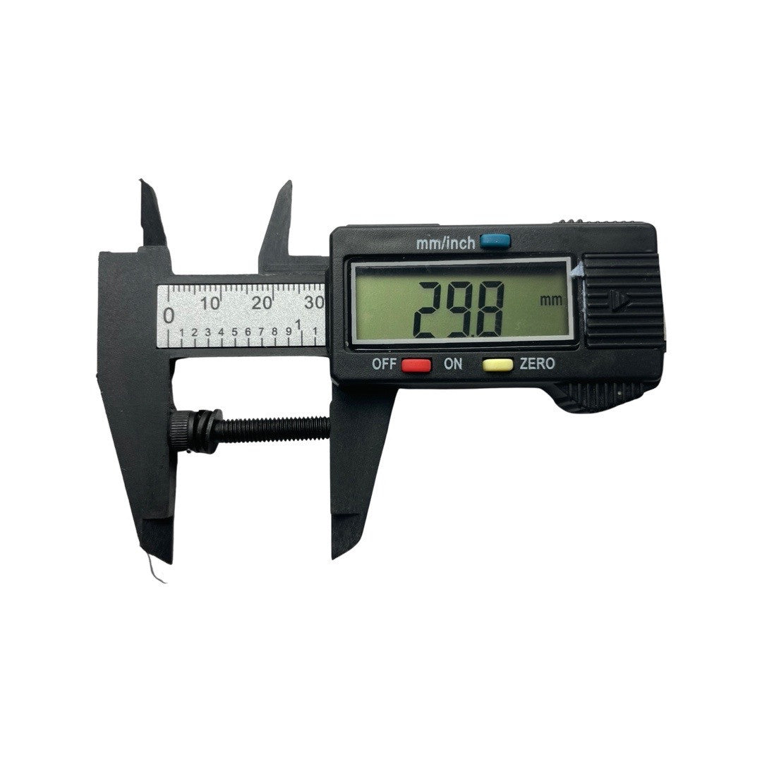 1154086 - replacement Intake Gasket & Bolt Kit for the Hyundai HYMT5200X Petrol Multi Tool OEM bolt measured