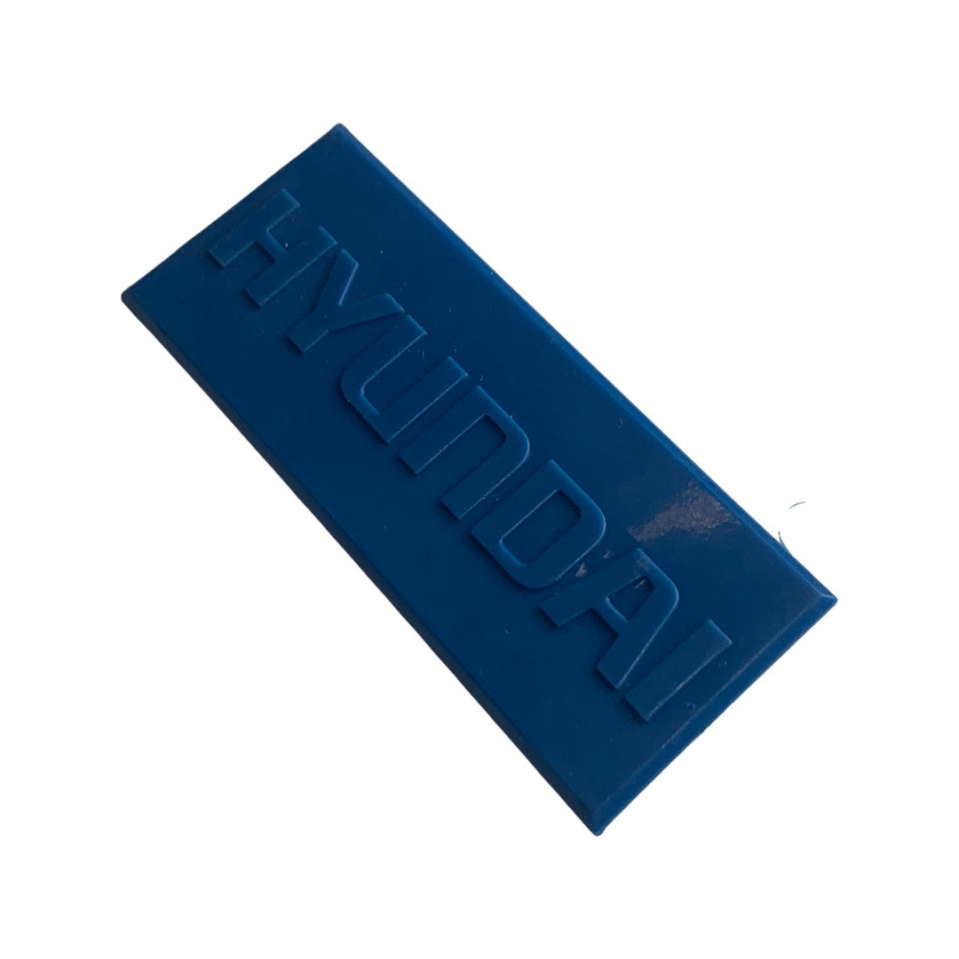 1158097 Hyundai Logo Plate