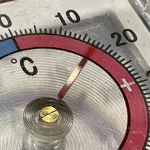 PAC002616 - Indoor Stick-On Thermometer