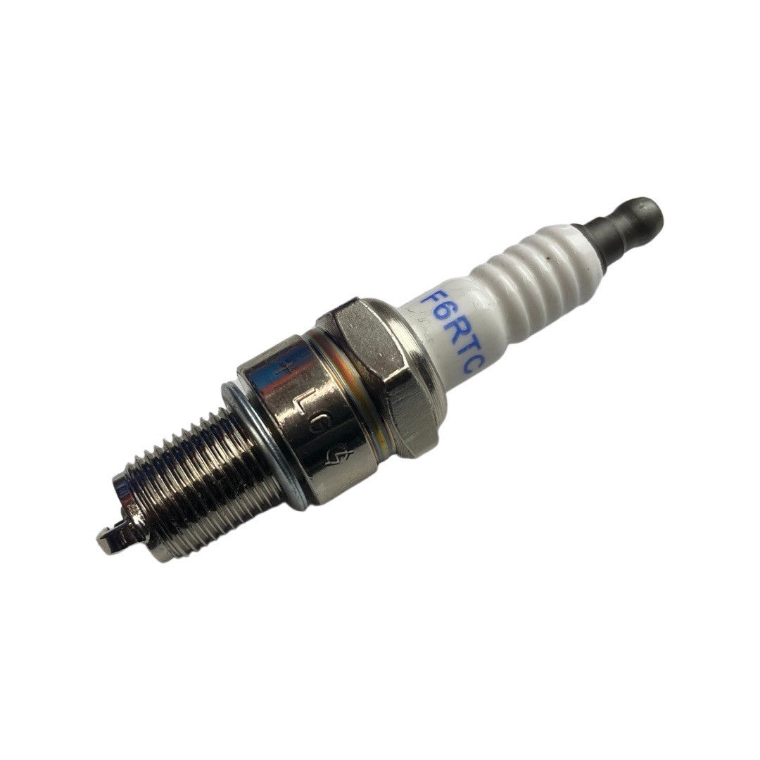 1108128 - Replacement Spark Plug for the Hyundai HYCP6570 & HYCP9070 Compactor Plates OEM
