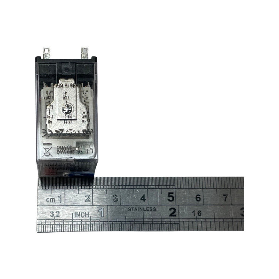 Relay (with shunt trip + air heater)