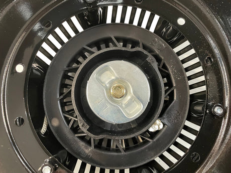1014143 - replacement Recoil Start Assembly for the Hyundai HY3800LEK-2 Open Frame Generator OEM spare part recoil mechanism
