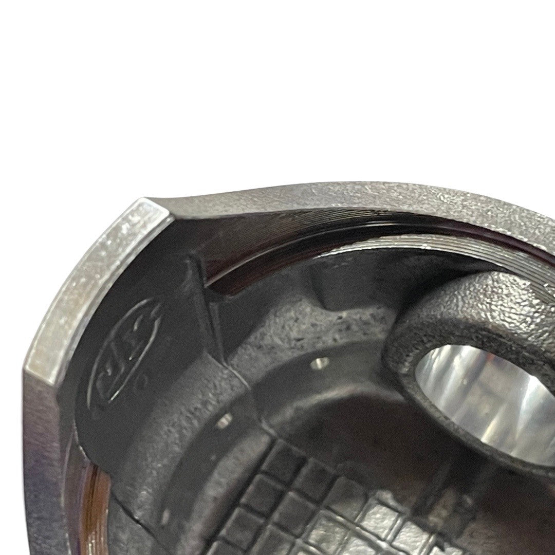 1135114 - Genuine Replacement Piston