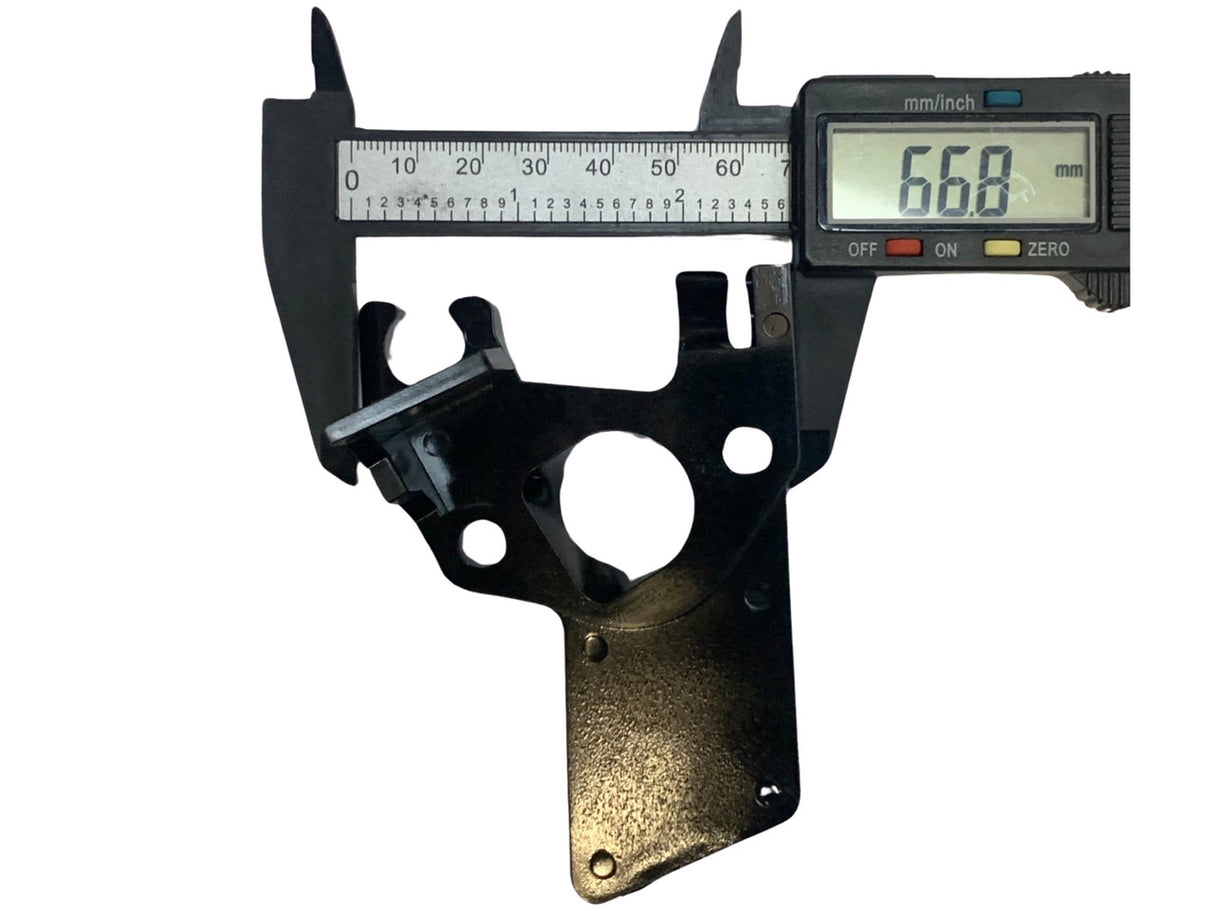 IC210P Carburettor Insulator
