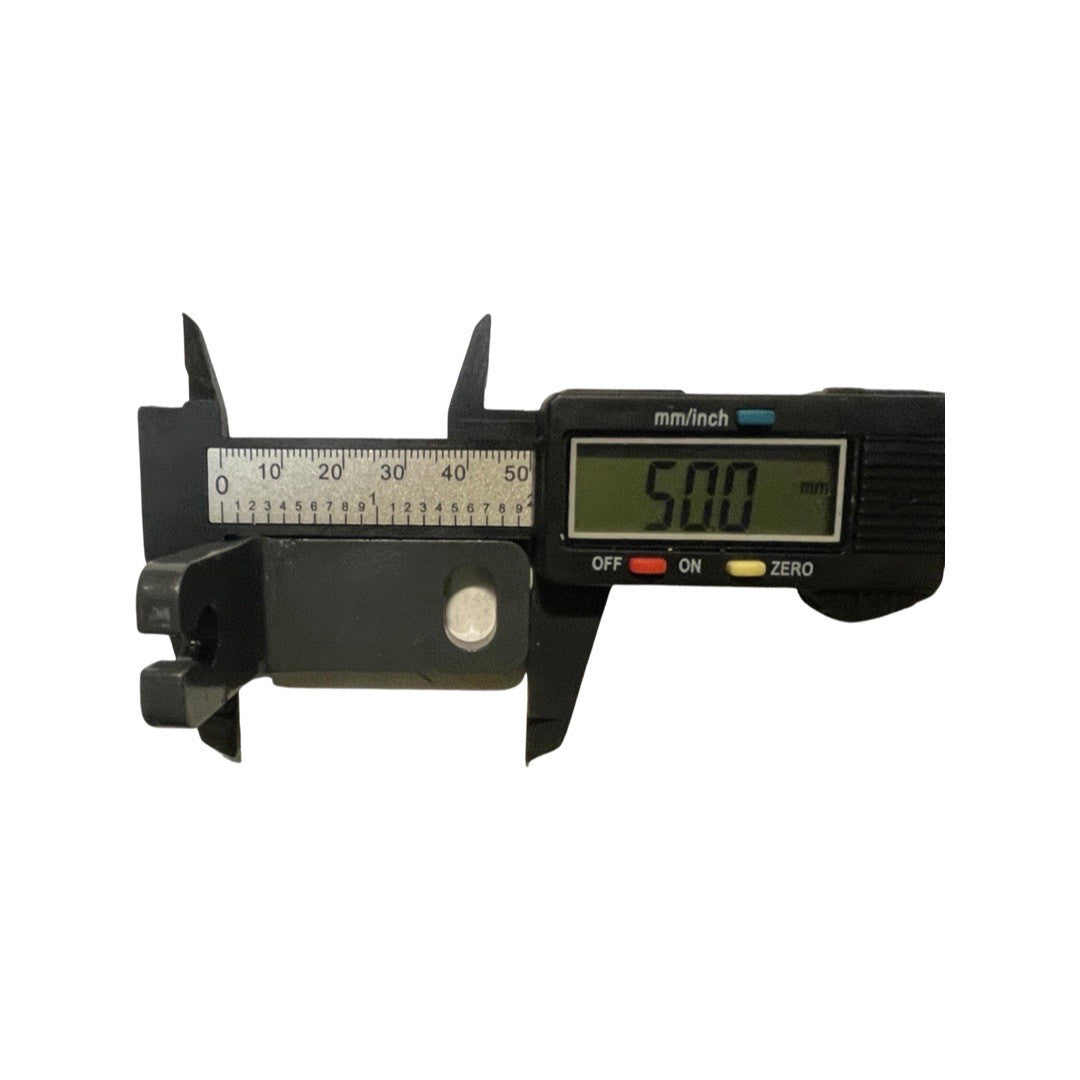 1105062-Genuine Replacement Cable Fixing Base for Selected Hyundai Machines Length