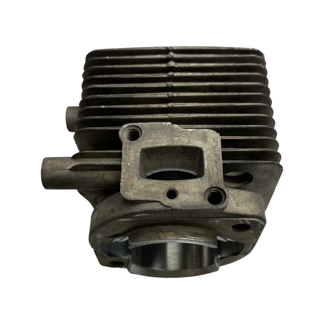 1262020-Genuine Replacement Cylinder for Selected Hyundai Machines Left