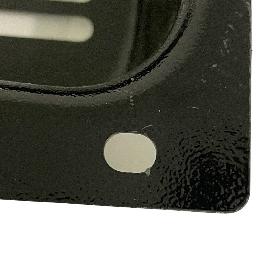D450-U04 Muffler cover