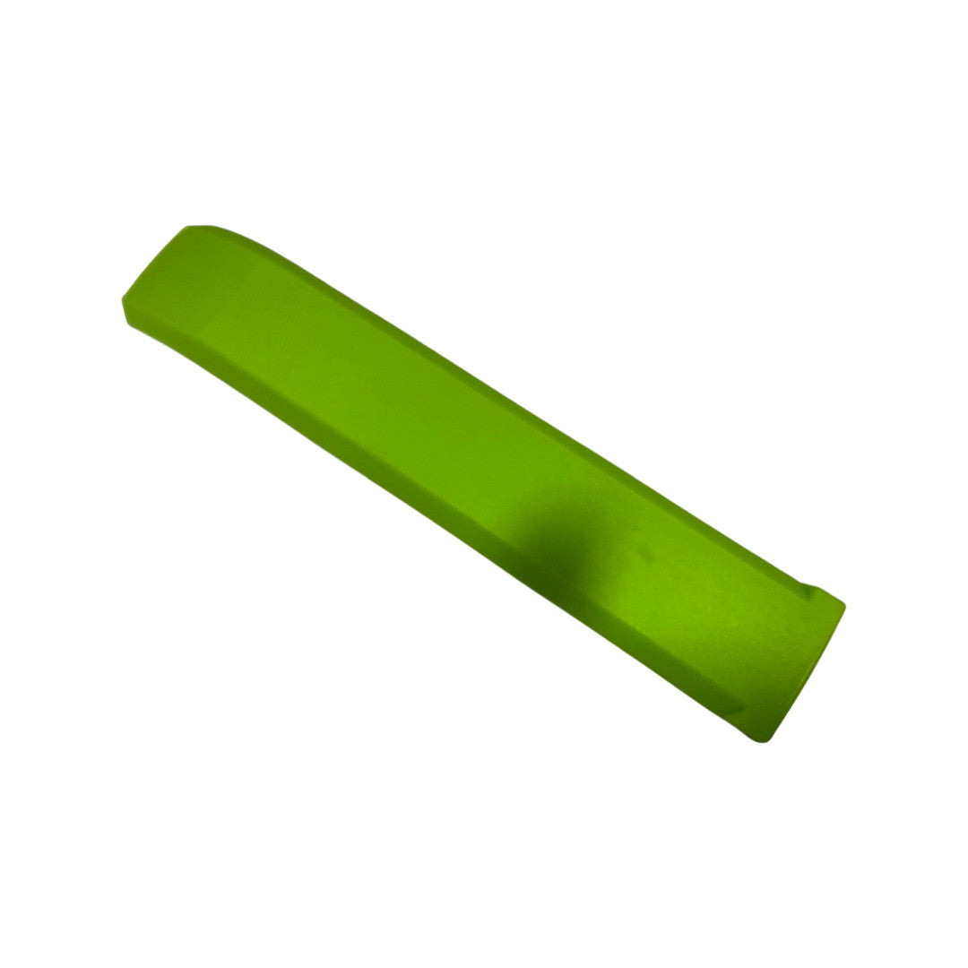 1425038 Handle for grass box