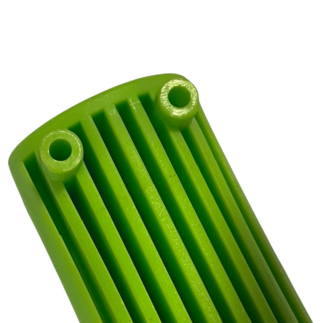1425038 Handle for grass box