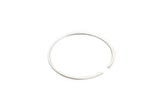 1001142 - Genuine Replacement Ring Set for Selected Hyundai Machines Right