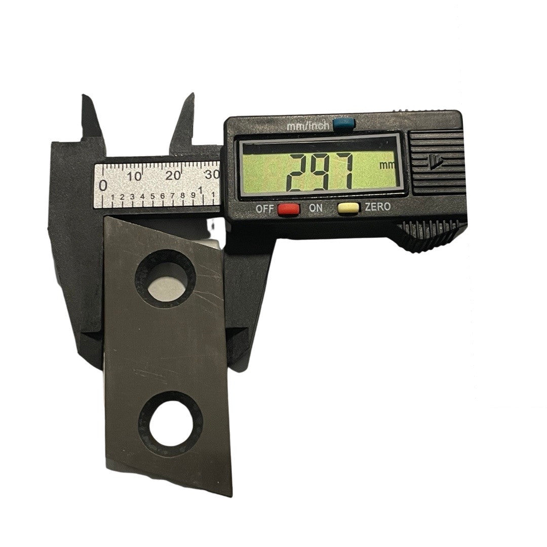 1357073 - replacement Shredder Blade For the HYCH2400E Electric Shredder OEM spare part measured 29.7mm