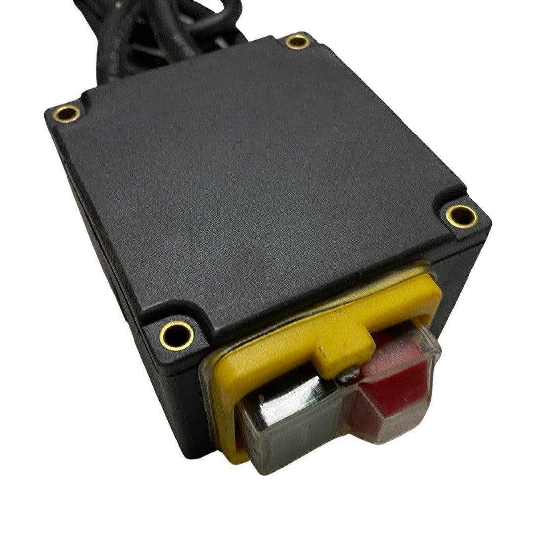 1096016 - Genuine Replacement 230V/50HZ Electric Motor