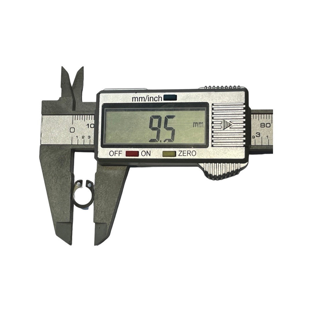 1371075 - Genuine Replacement Circlip