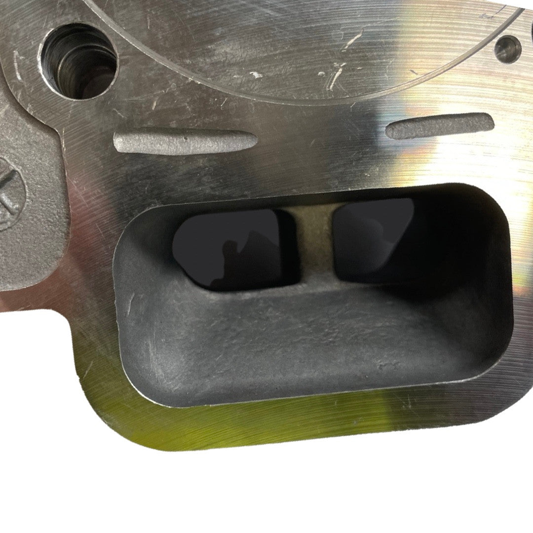 1310934 - Genuine Replacement Complete Cylinder Head Assembly