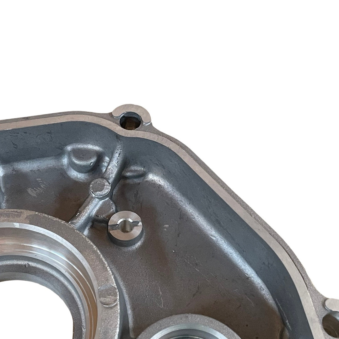 IC420X Crankcase Cover Assembly