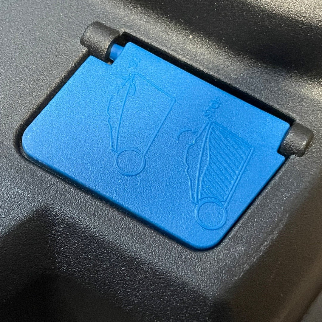 1146055 - Genuine Replacement Grass Box Lid